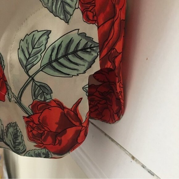 Ganni Rose Print Oversized Tie-Neck Stretch-Silk Blouse - Picture 10 of 15